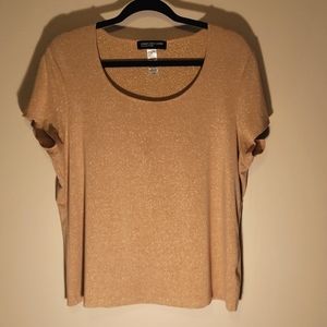 Jones New York short sleeve top.